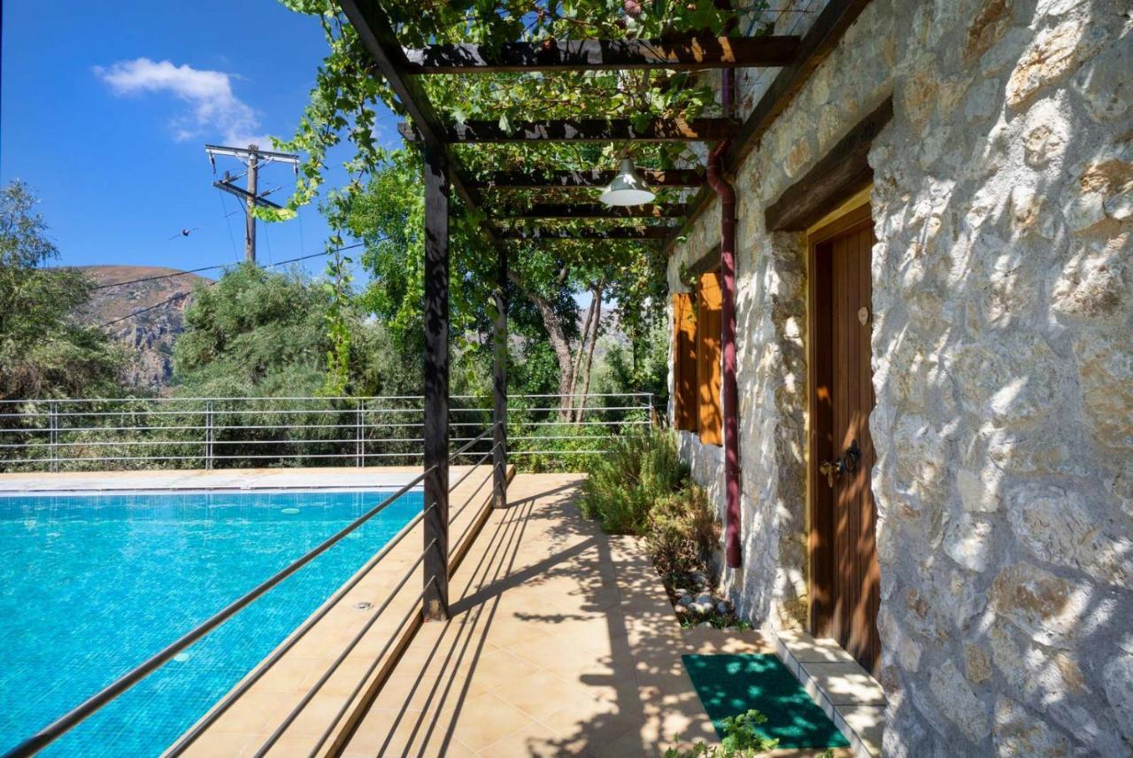 Villa Talos Palaiochora Luaran gambar